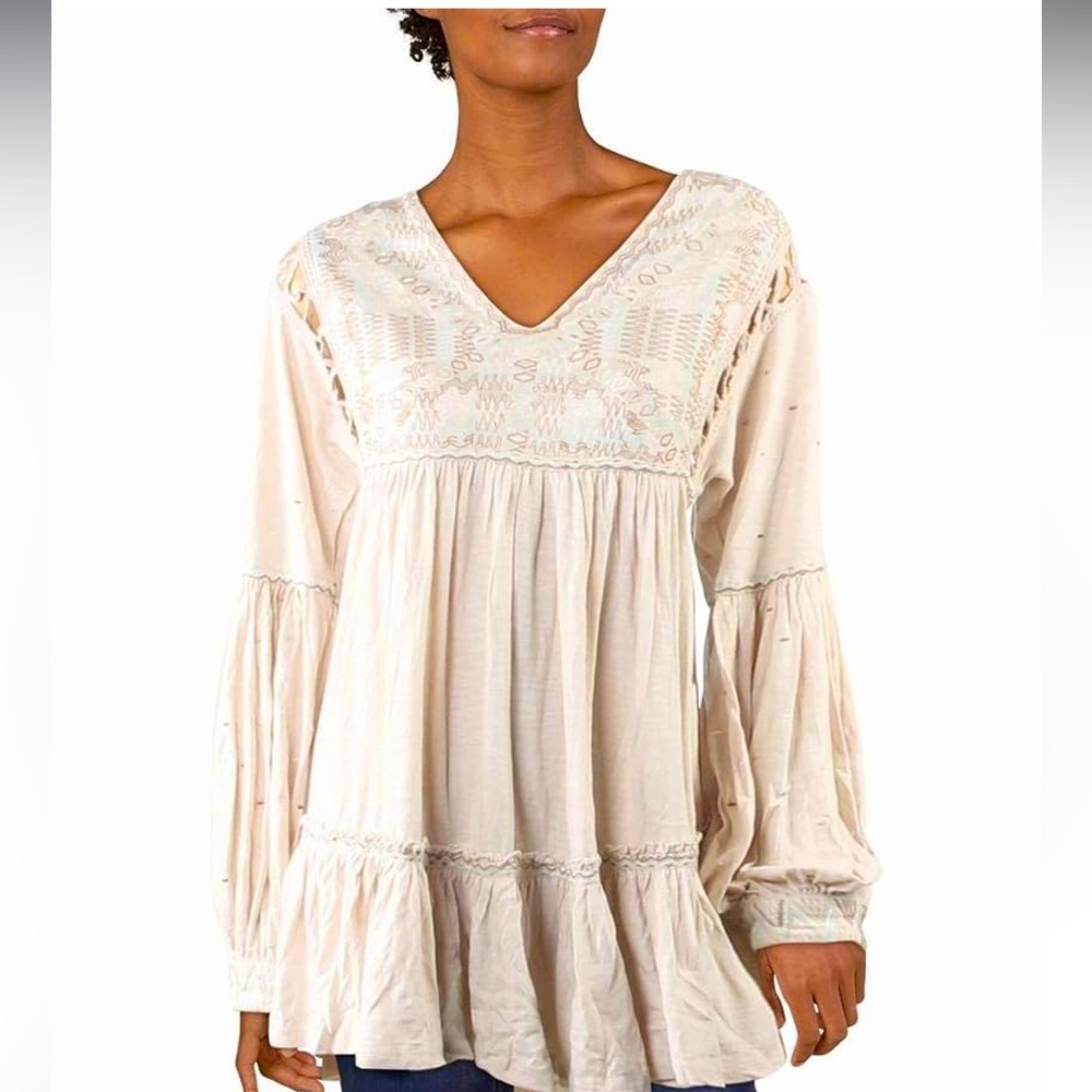 Free People Much Love Boho Tunic, size Small new w/o tags